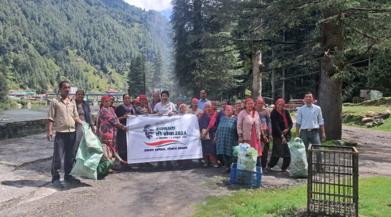 Women lead Barot tourist spot beautification